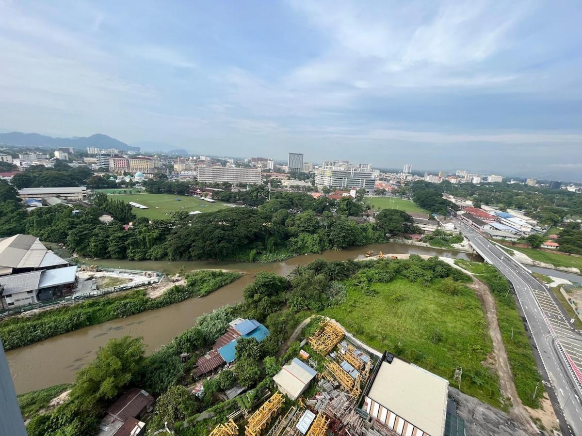 The Anderson Aa4 7pax, Smart Tv & Wi-fi Apartment Ipoh