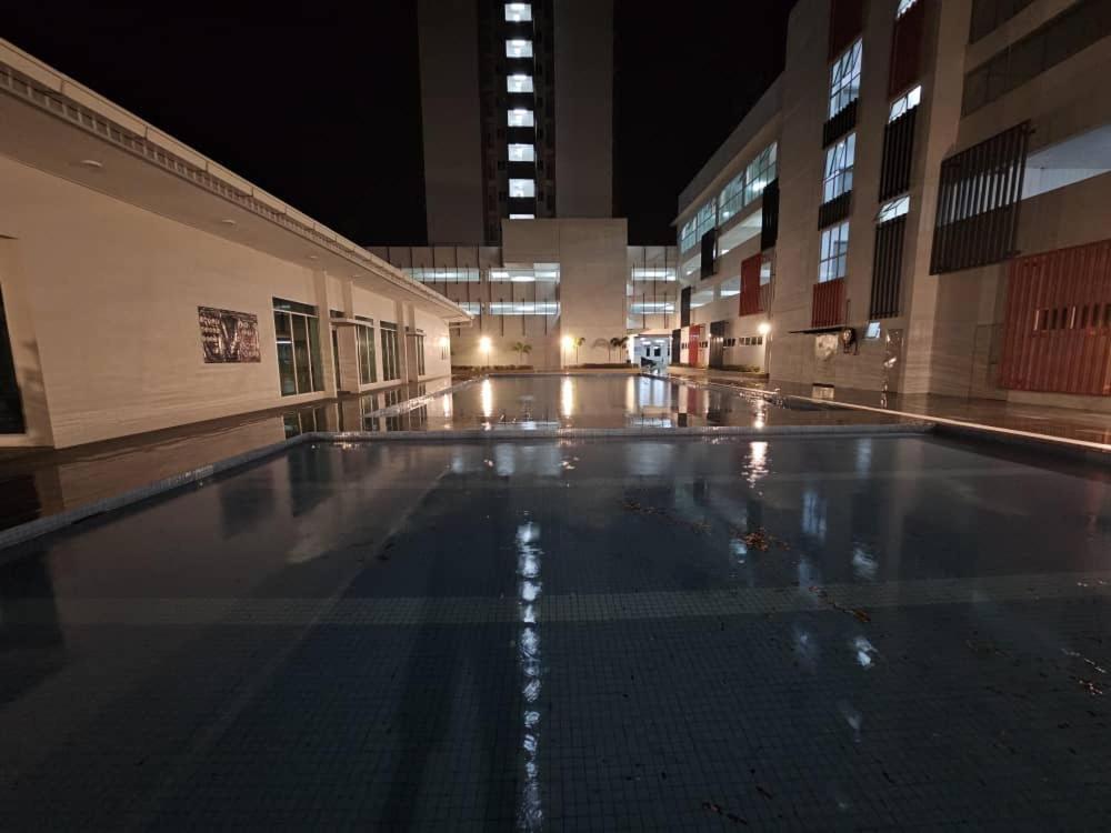 Apartment The Anderson Aa4 7pax, Smart Tv & Wi-fi Ipoh