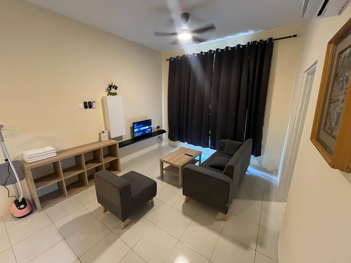The Anderson Aa4 7pax, Smart Tv & Wi-fi Ipoh